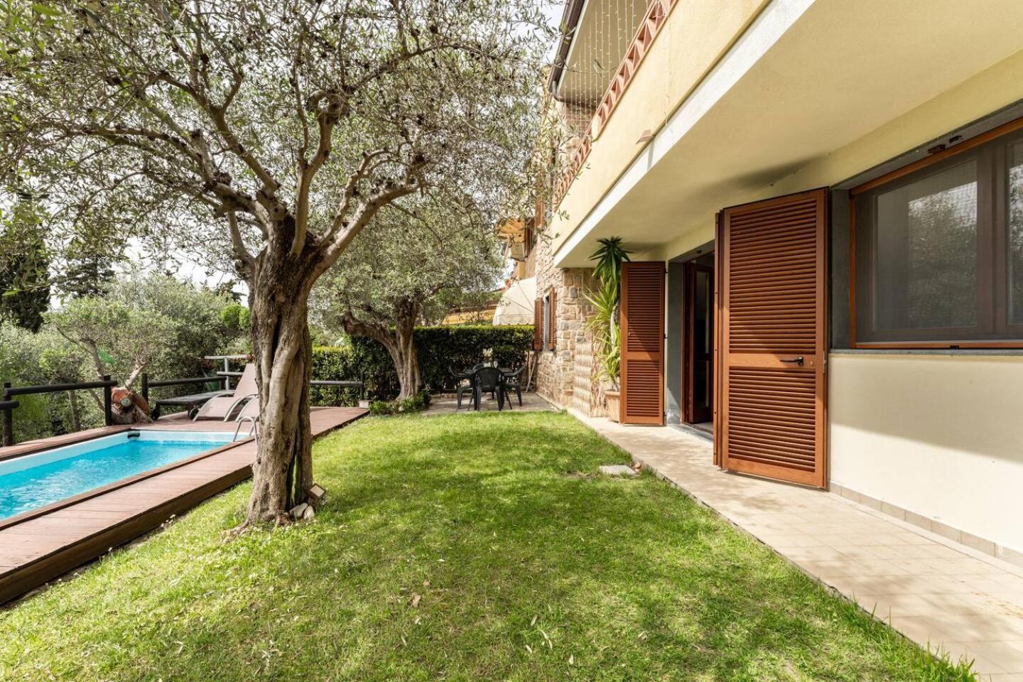 Villa Villacolle มาสซาโรซา ภายนอก รูปภาพ